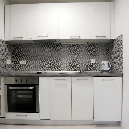 Gostinjska kuća Zvonko 4*